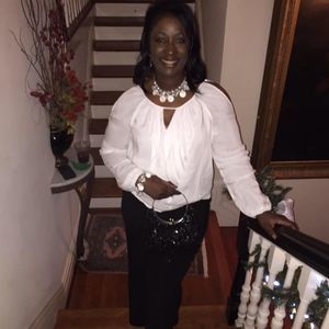 Meet your Posher, Julia